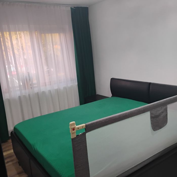 Închiriez apartament 2 camere pe malul Timisului