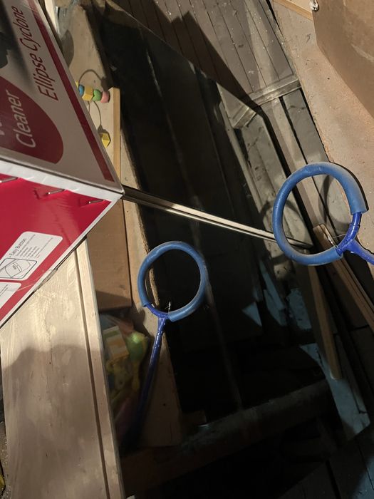 Женский столик с зеркалом