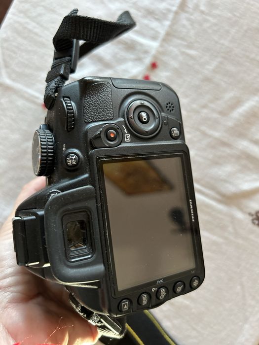 Фотоапарат Nikon D3100