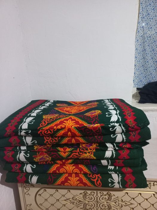 Продам төсек көрпе көпшік