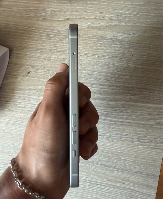 Iphone 15 128 GB