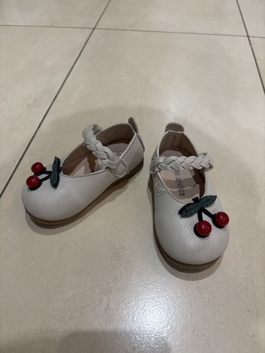 Туфли для девочки