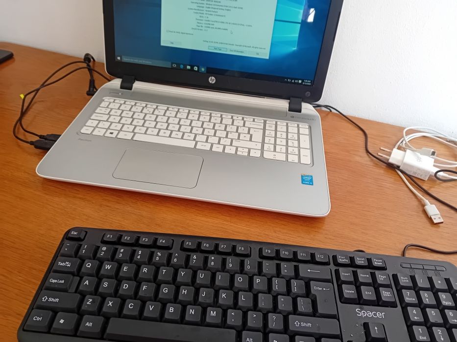 Laptop HP i5 8gb rqm