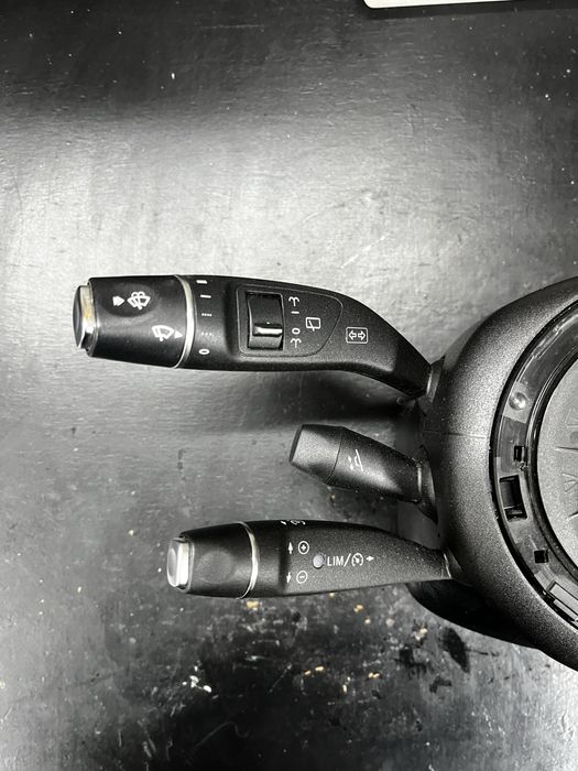 АМГ волан mercedes е,ц,цлс,гле и др. Конзола с лосчета лентов кабел