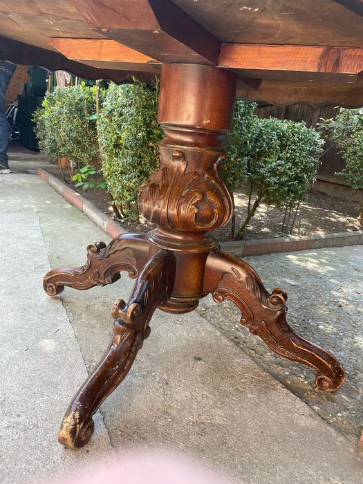 Masa rotunda sufragerie livingrum lemn natural  stil baroc lemn antic