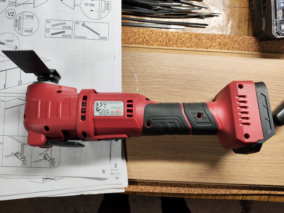 Raider Pro 20V акумулаторен мултиинструмент