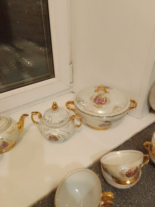 Столовый сервиз Мадонна.