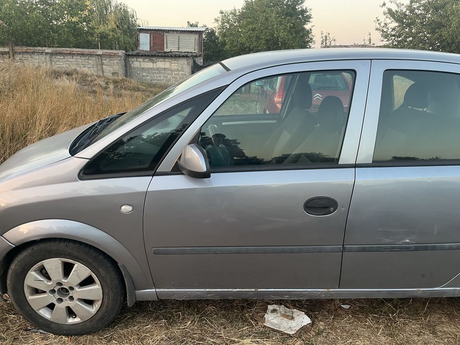 Vand piese opel meriva  motor 1.7 cdti cod motor z17dth