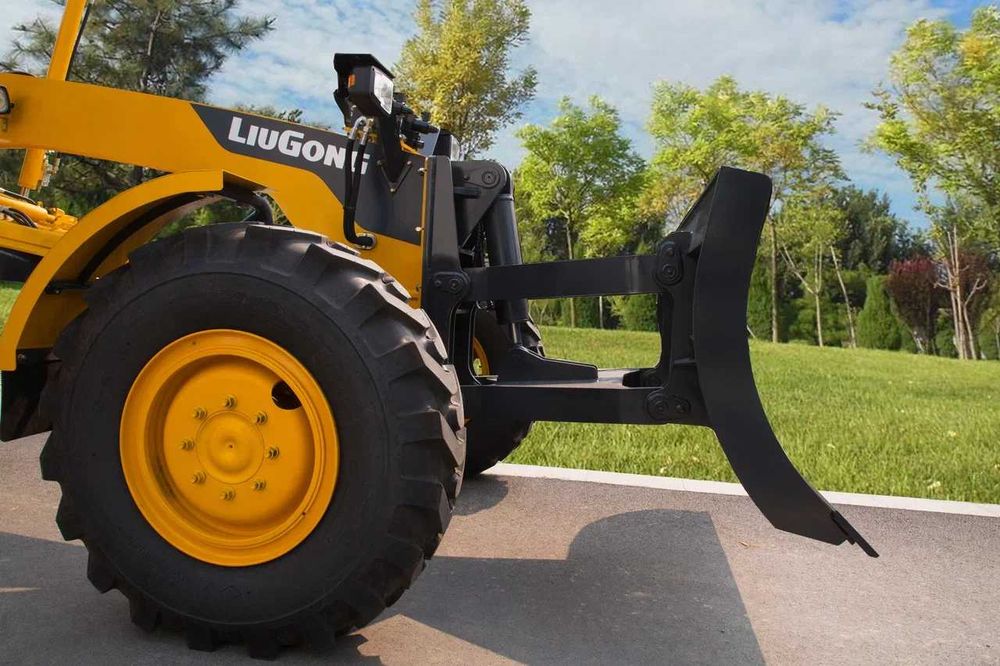 Грейдер 4WD + Отвал, Рыхлитель