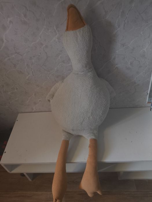 Отдам игрушку "гусь обнимусь"