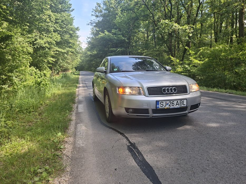 AUDI A4 2004 — imagine 7