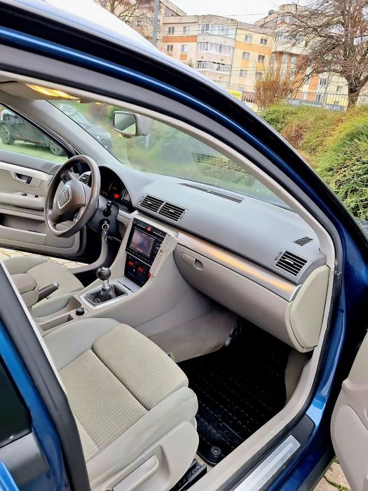 AUDI A4 B7/2.0d/BPW/Trapă/Xenon/Navigatie