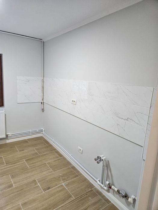 Vand apartament cu 2 camere