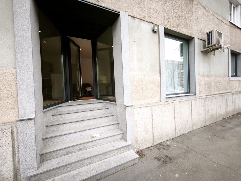 Raritate pe piața, acces stradal, zona de interes,Podgoria