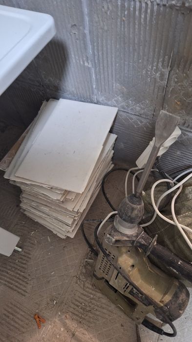 Продам унитаз б/у  унитаз