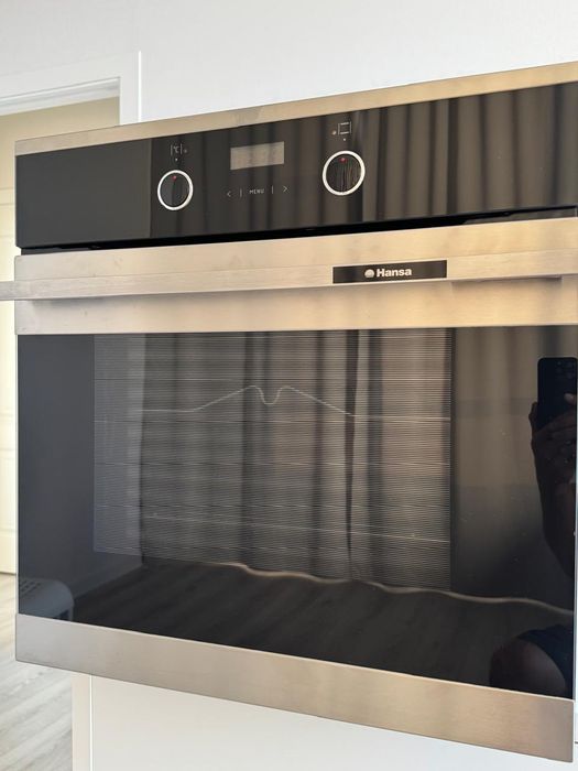 Духовой шкаф Hansa