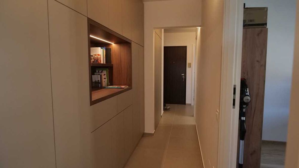 Apartament decomandat cu 3 camere in zona Ramada
