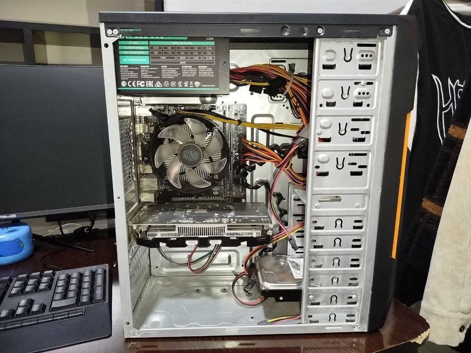 Игровой ПК i5-9400F / GTX 1050Ti / 16GB RAM / 1TB HDD + монитор
