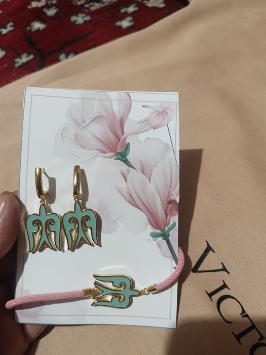 Браслеты с орнаментом