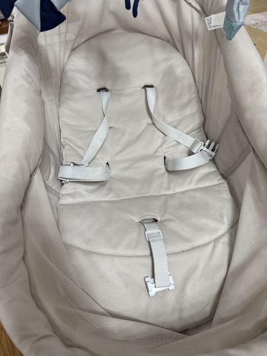Cosulet multifunctional 5 in 1 Chicco Baby Hug Pro, Gri, 0luni+