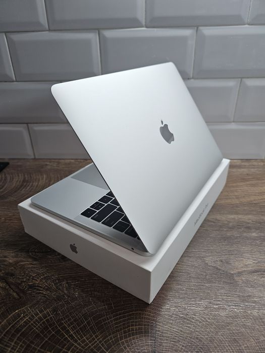 MacBook Pro 13 -2017