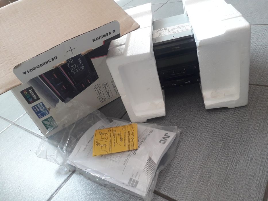 НОВЫЙ мафон для TOYOTA оригинал