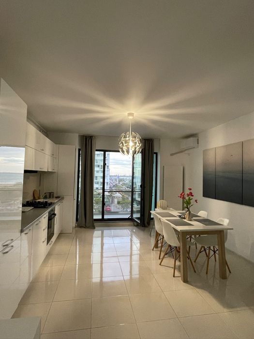 Apartament 2 camere in bloc Promenada cu vedere la mare