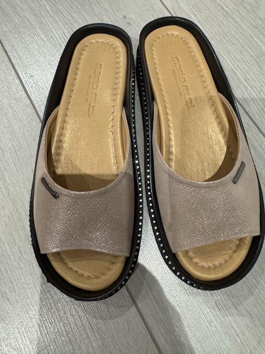 Новые шлепки кожа  37