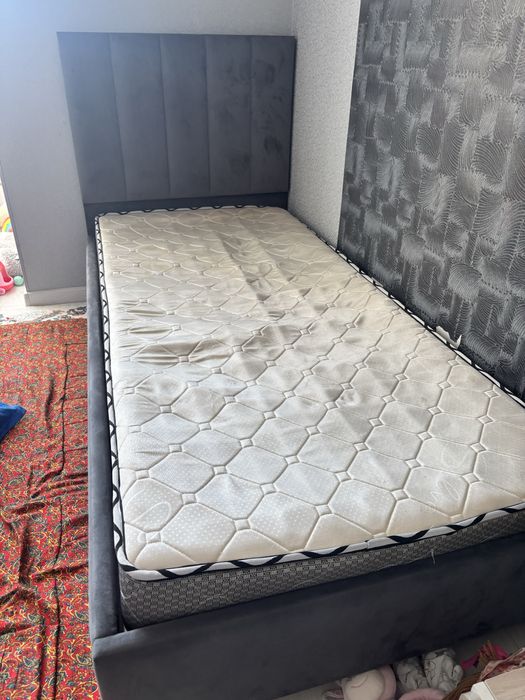 Продам кровать для подростка