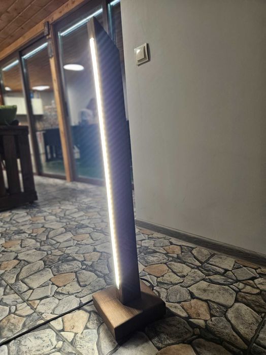 Настолна лампа с лед лента