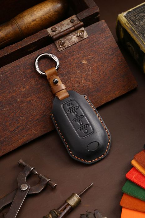 Кожен калъф за ключ  Infiniti QX50 QX60 Q60 Q70 2020 - 2021 - 2022