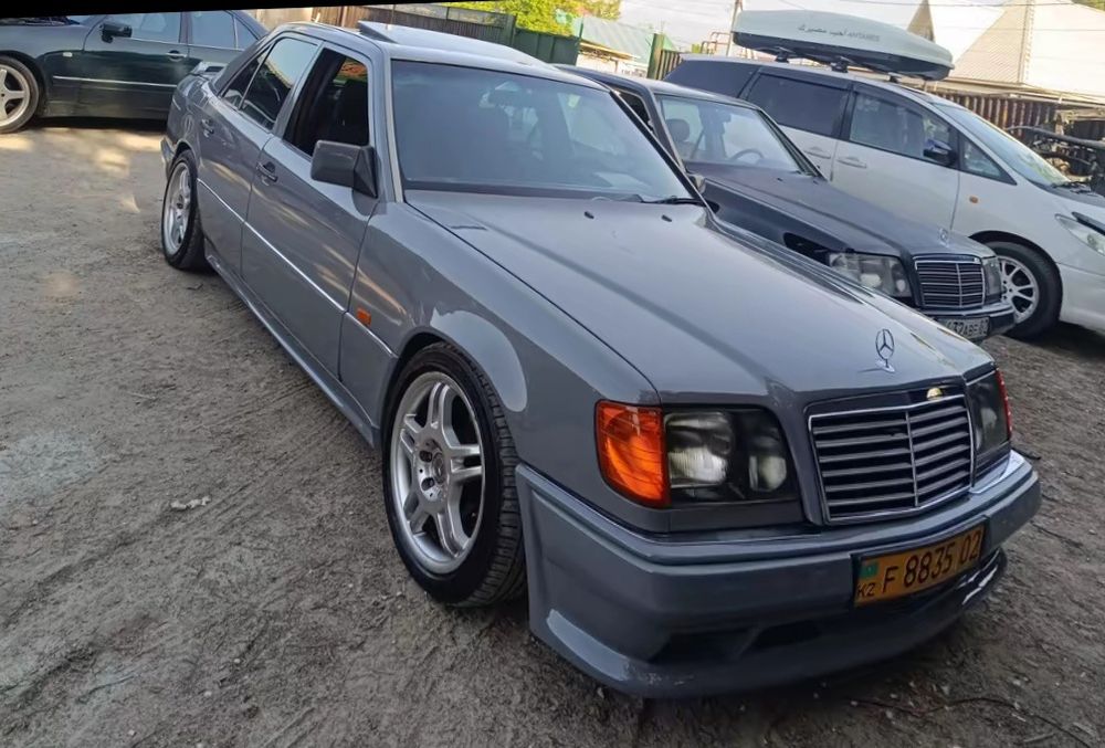 Мерседес Benz w124