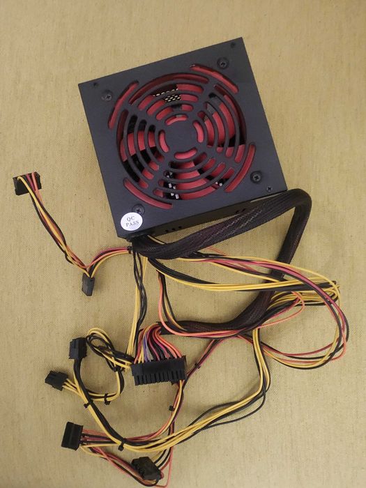 ATX захранване DELUX 4ATX PS480W  P8 с подарък кутия POWER BOX