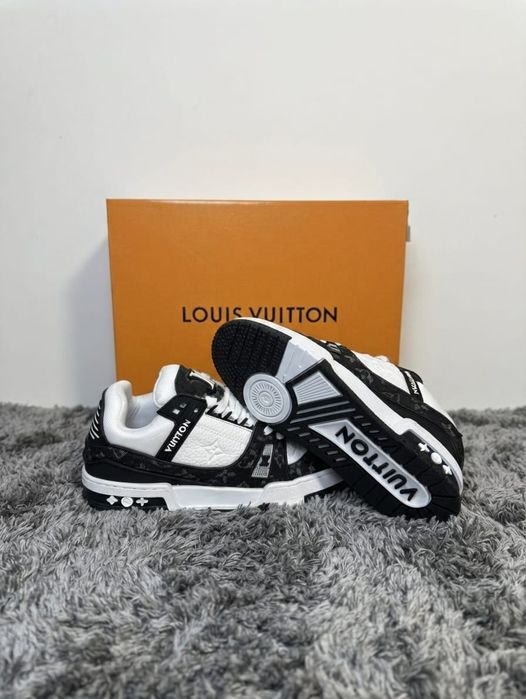 Adidasi LV Trainer Negru Alb - Full Box