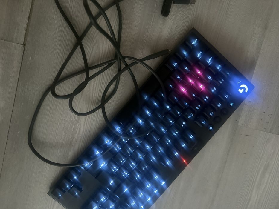 Клавиатура Logitech G915 X LIGHTSPEED TKL CLICKY