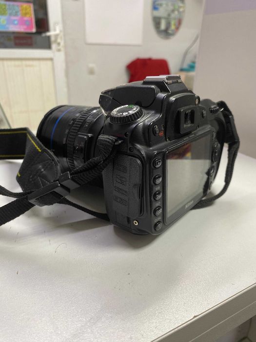 Продам Nikon D90 фотоаппарат