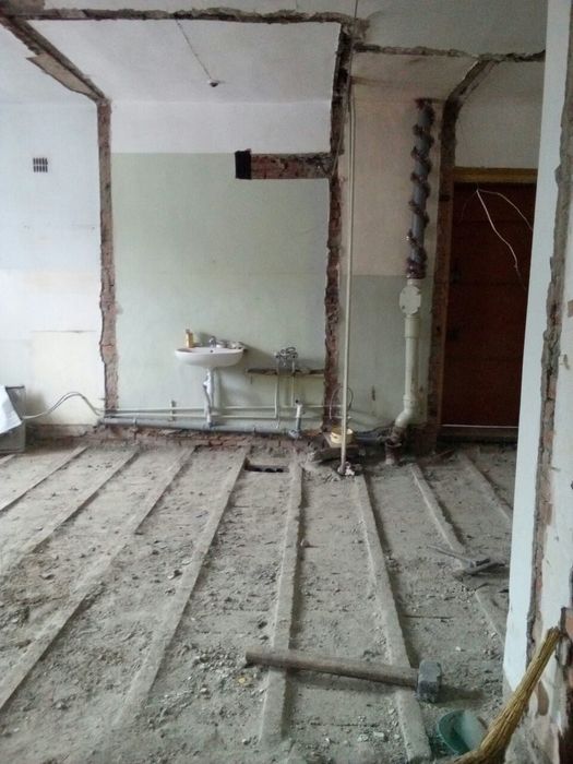 Демонтаж стен, ломаем стены