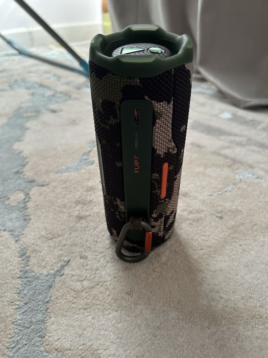 Продам Колонку JBL Flip 7
