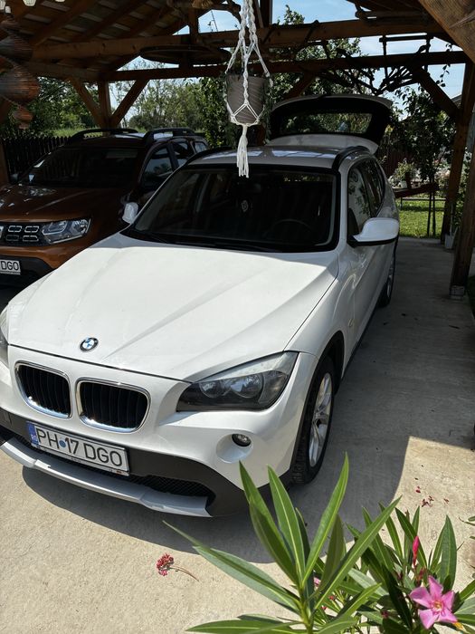 BMW X1 2010 — imagine 2