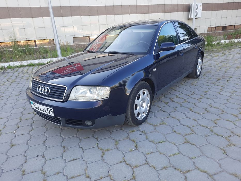 Продаю Ауди А6 2003г V2.4