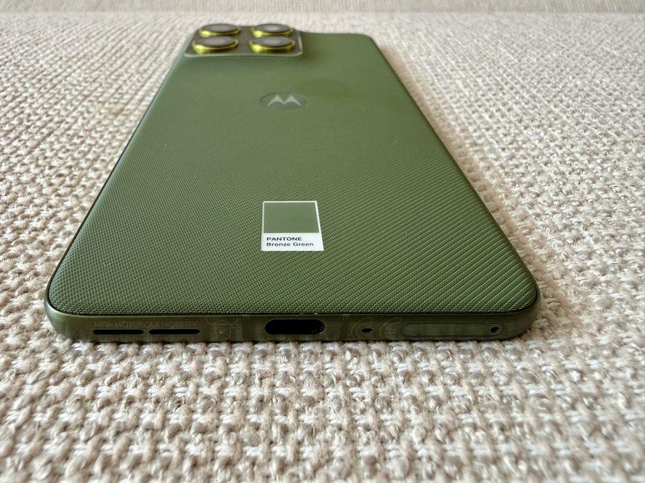 Motorola Edge 70 Bronze