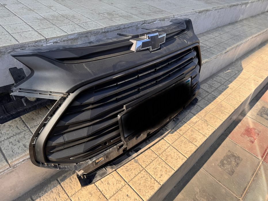 Облицовка Tracker 2 redline. Tracker 2 redline oblisovka