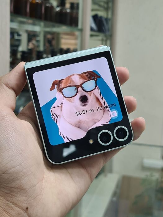 Samsung galaxy z flip 6 5G holati xarxil 12/256gb