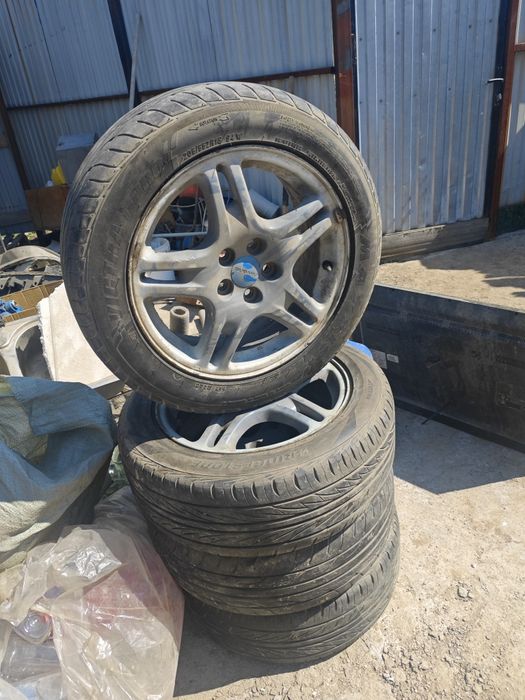 Шина с титанками