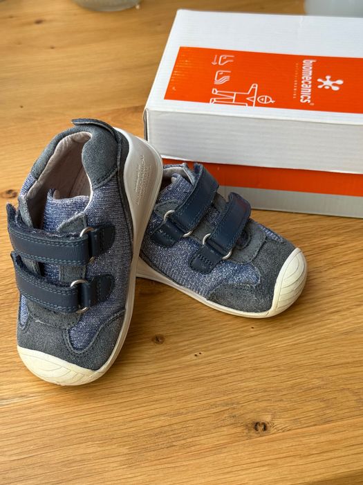 Обувки Biomecanics - 21ви номер