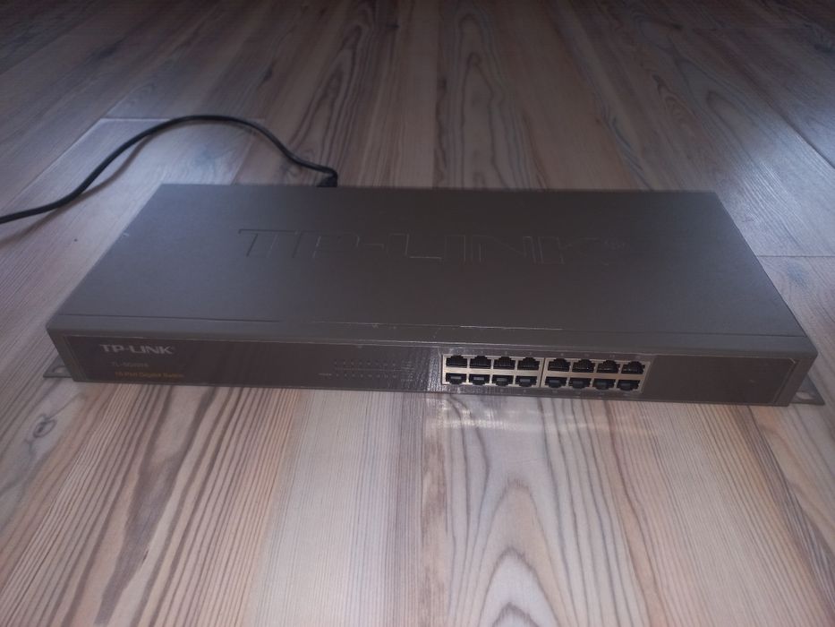 Switch Tp-link TL-SG 1016