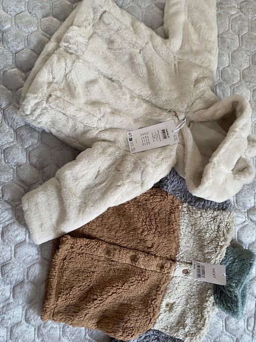 ЧИСТО НОВИ: бебешки дрехи и обувки от About You -двте за 40€