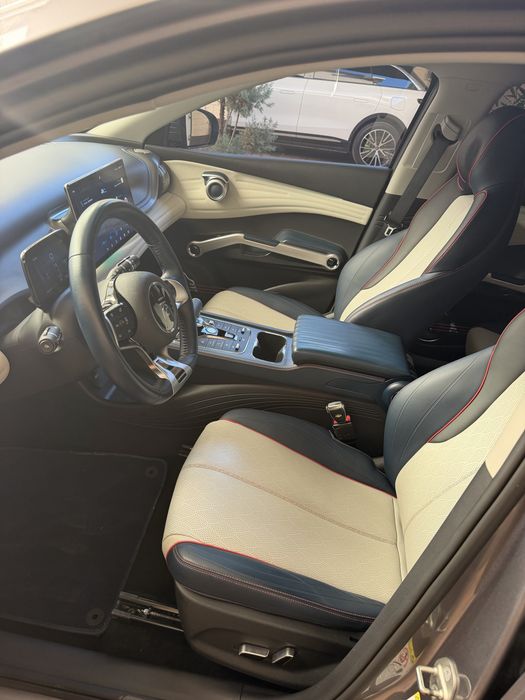 Продам свою машину BYD YUAN PLUS