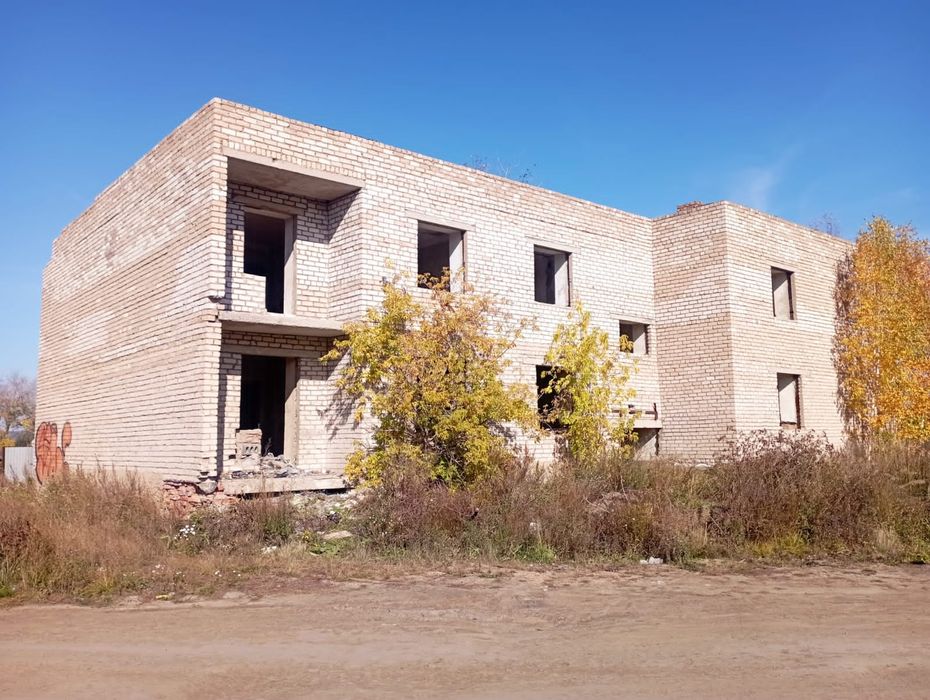 Продам недостроенный дом