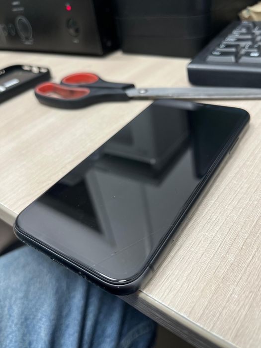 Айфон 11 128гб с доками